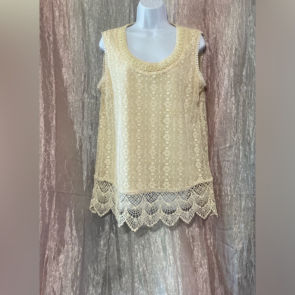 Lavanya Crochet Sleeveless Top with Pearl Embellishments Size Large